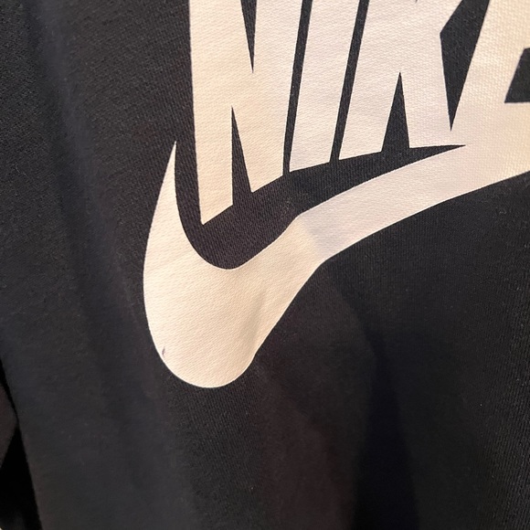 Nike Sportswear Club Fleece. black and white sweatshirt, size Medium - Picture 8 of 8